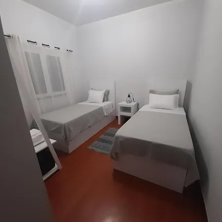 Apartment Recanto Da Madeira. *